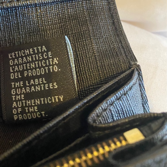 Fendi Folio Patina Zucchini Black Wallet with Gold Hardware New - Picture 14 of 15